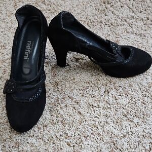 Umberto Raffini Women's Black Heels